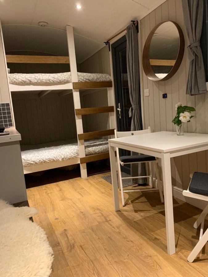 Hotel Swaledale Shepherd'S Hut Newton Abbot Exterior foto